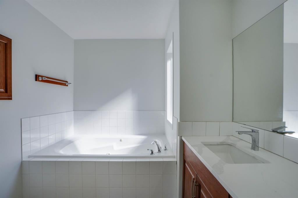 382 Brightonstone - Thumbnail 6