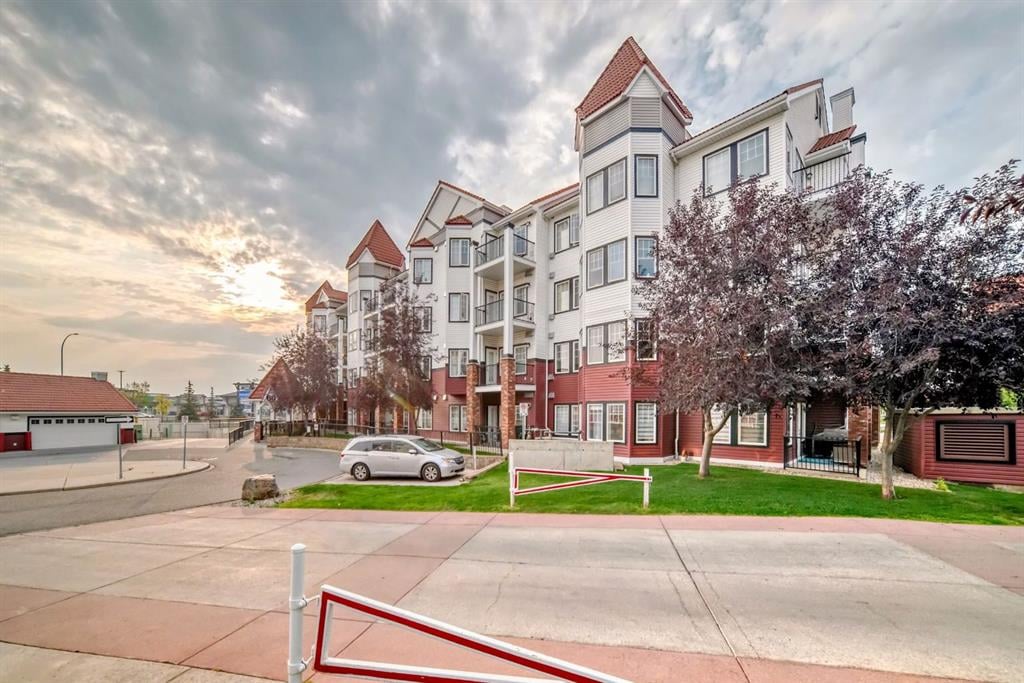 60 Royal Oak - Thumbnail 1
