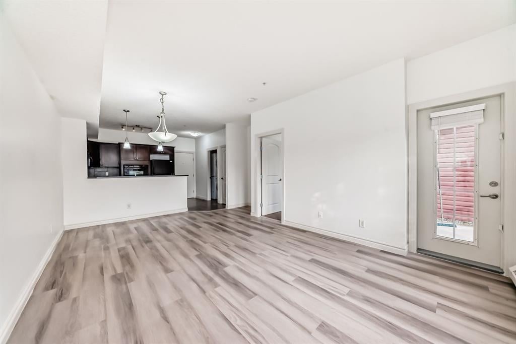 60 Royal Oak - Thumbnail 5