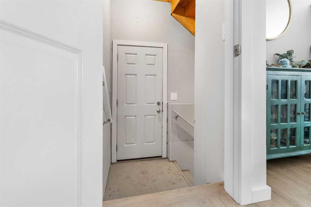 261 Walcrest - Thumbnail 5