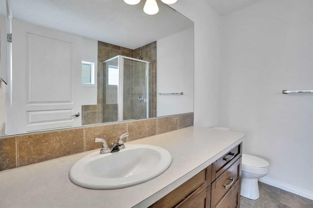 221 Elgin Meadows - Thumbnail 2