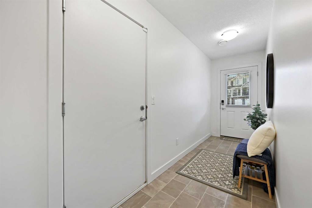 229 Sage Hill - Thumbnail 8