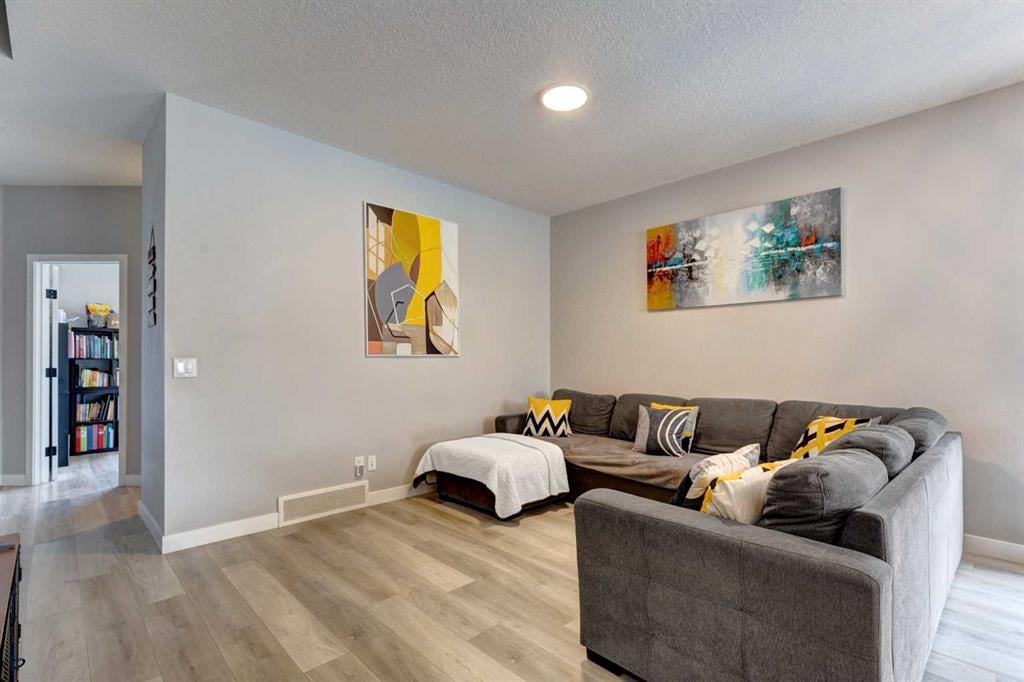 177 Belmont - Thumbnail 6