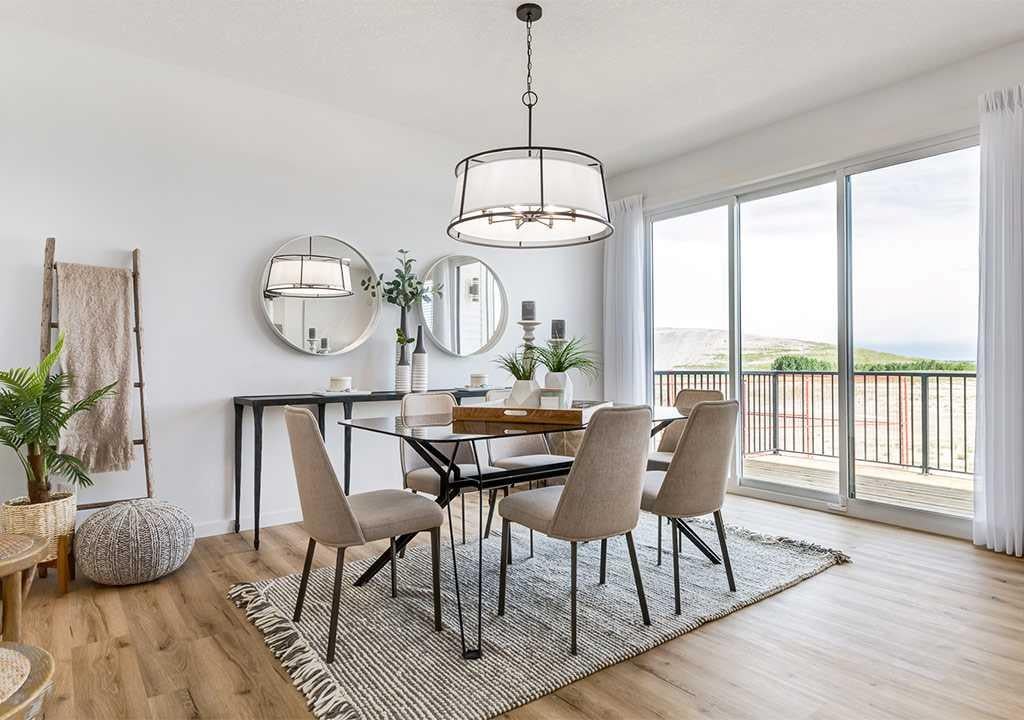 187 Walgrove - Thumbnail 1