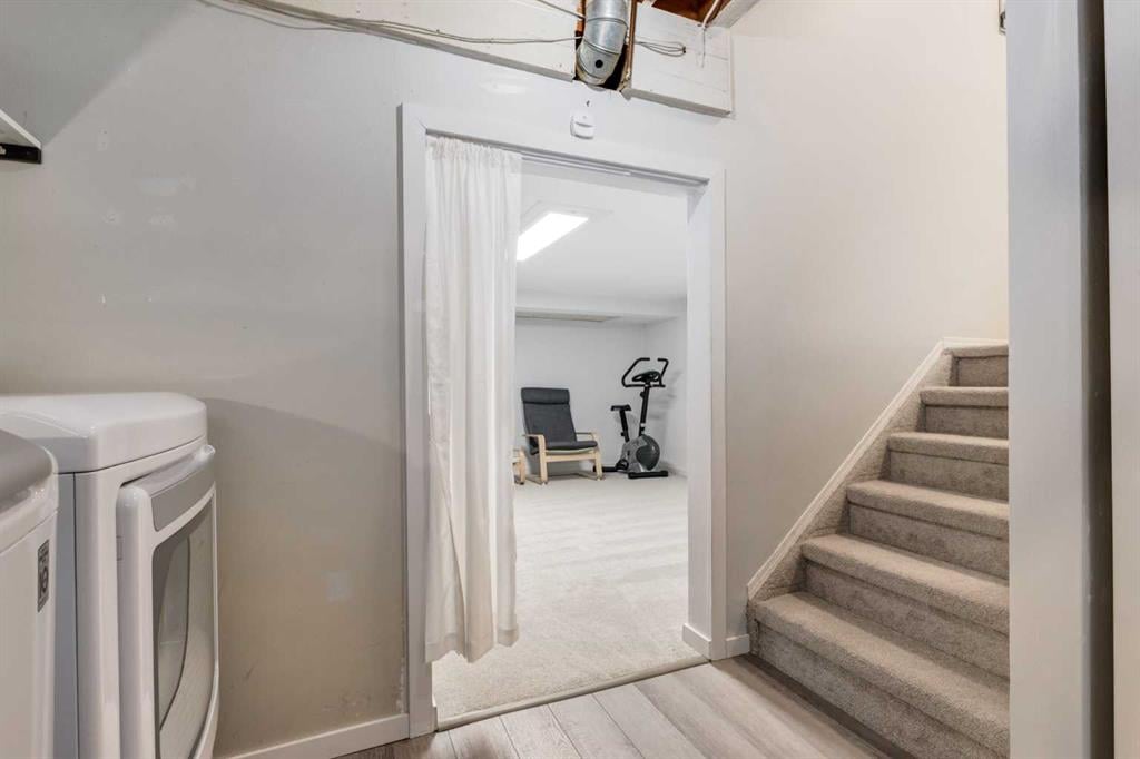 1111 Canterbury - Thumbnail 8