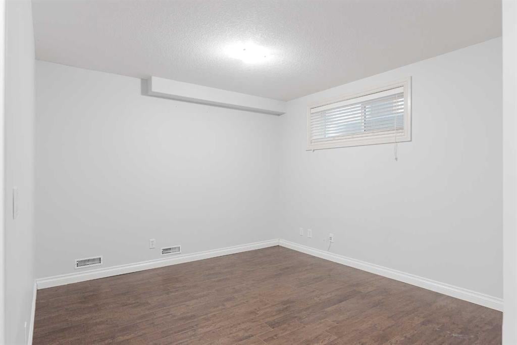 237 Crown Creek - Thumbnail 3