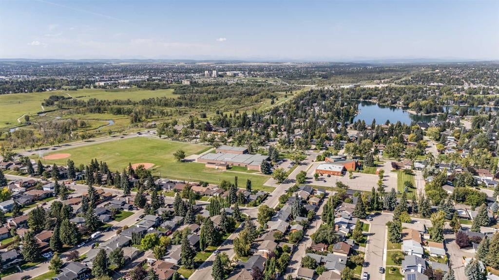 1548 Lake Twintree - Thumbnail 5