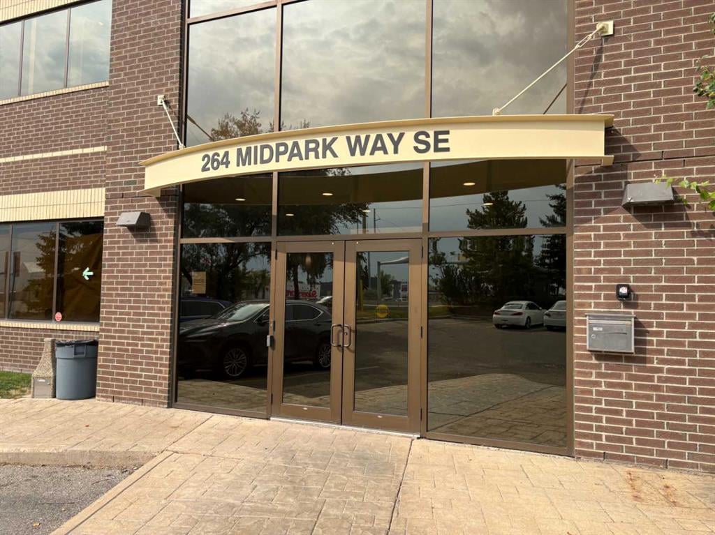 264 Midpark - Thumbnail 5