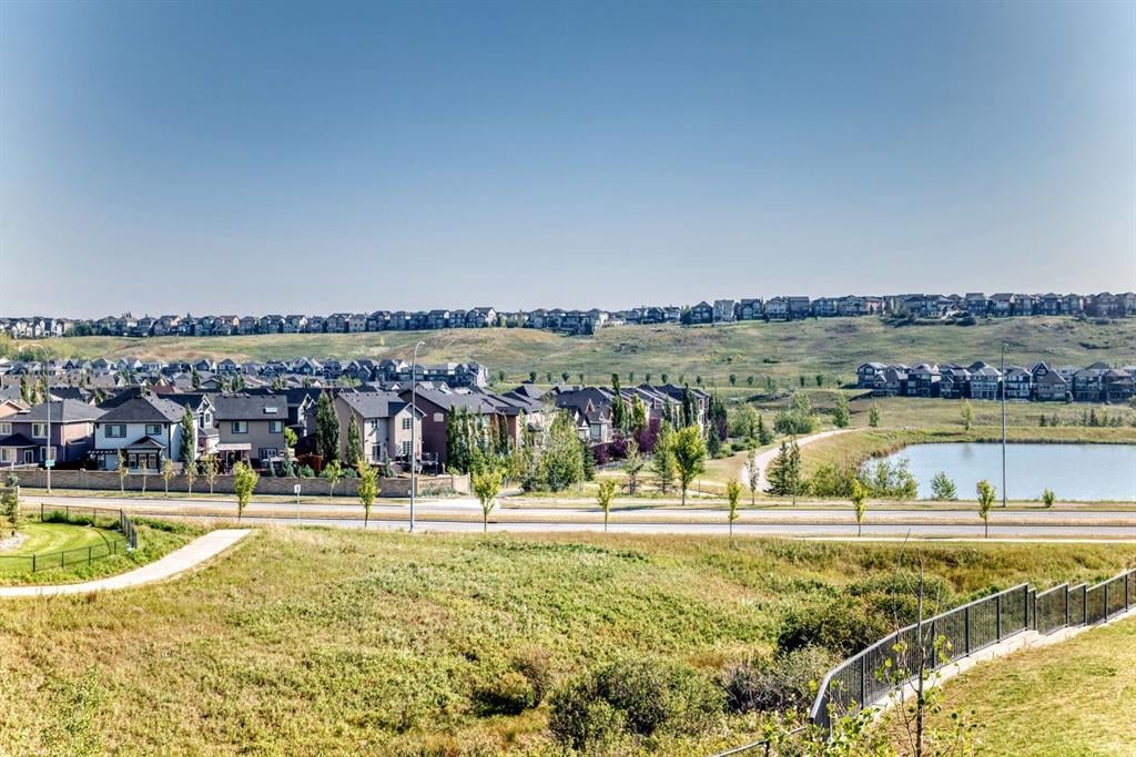 8 Sage Hill - Thumbnail 6