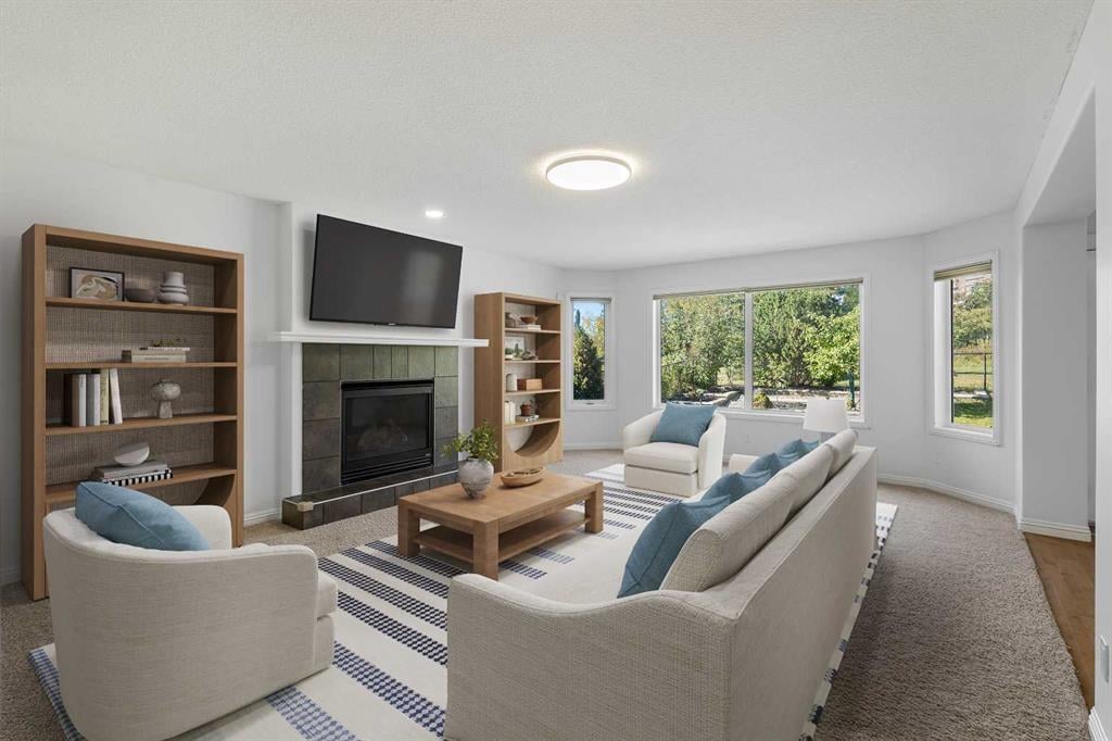 432 Royal Oak - Thumbnail 1