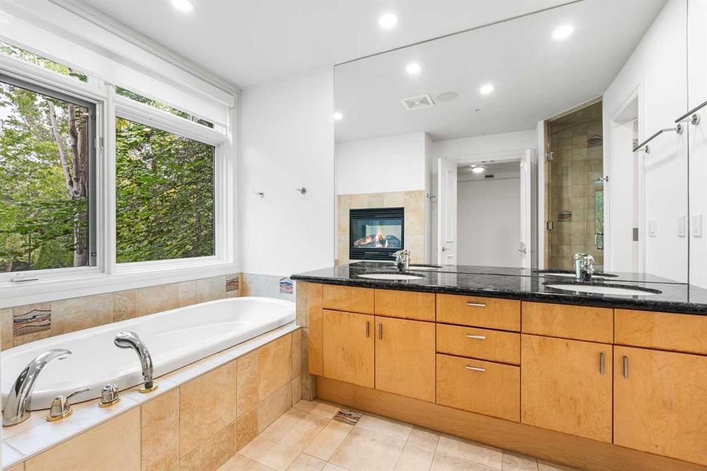 680 Princeton - Thumbnail 2