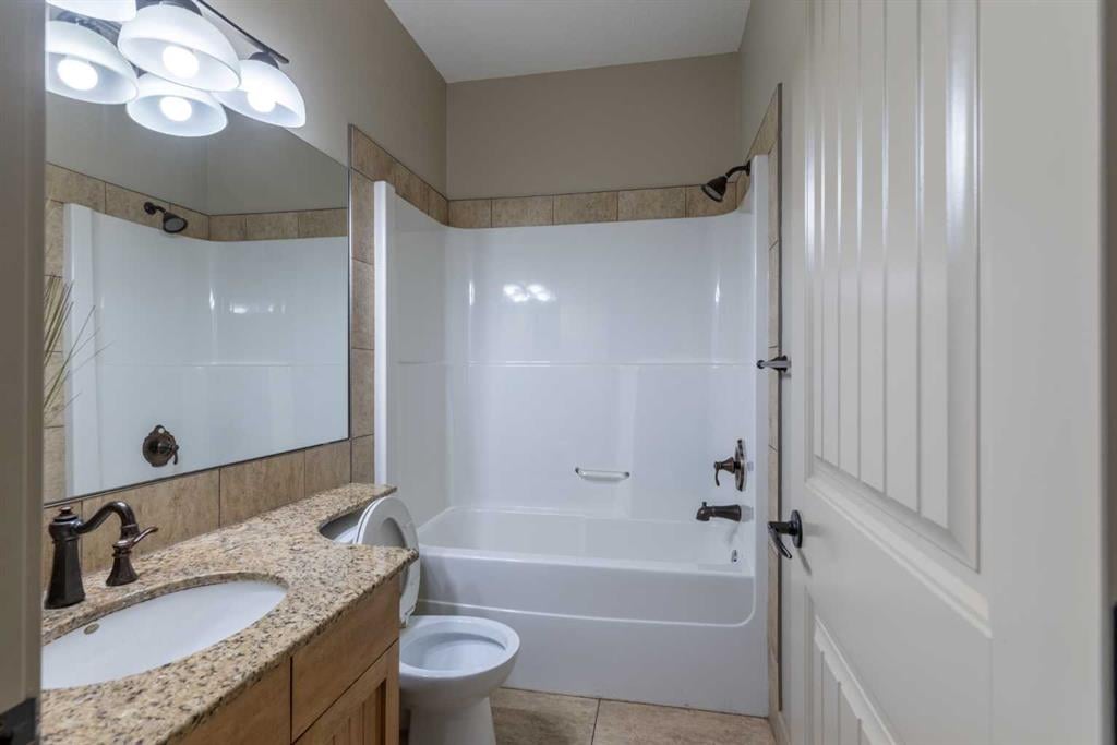 52 Elmont - Thumbnail 7