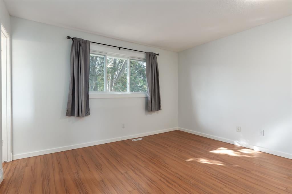 207 Whiteview - Thumbnail 3