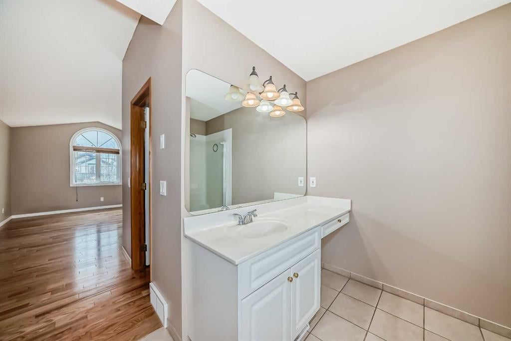 161 Douglasview - Thumbnail 6