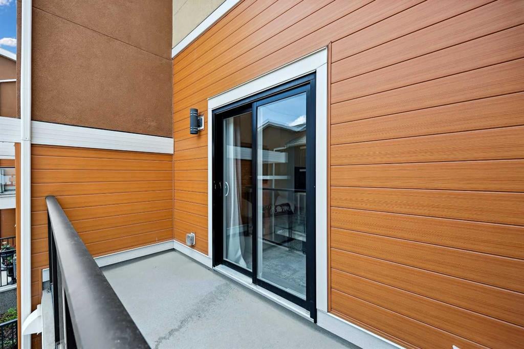 333 Sage Hill - Thumbnail 4
