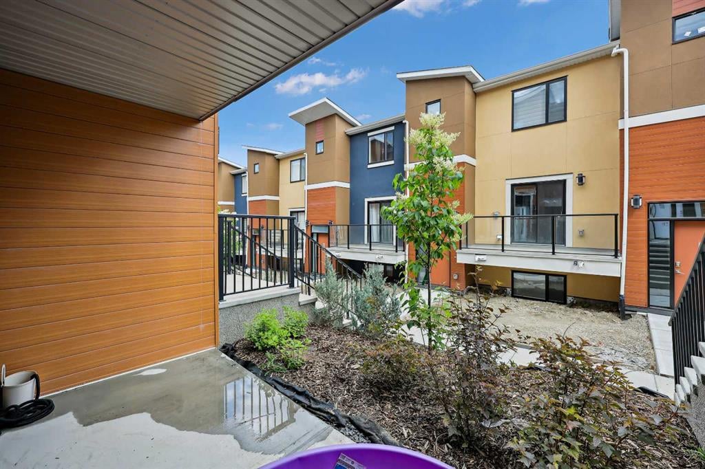 333 Sage Hill - Thumbnail 6