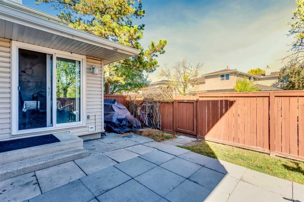 1155 Falconridge - Thumbnail 7