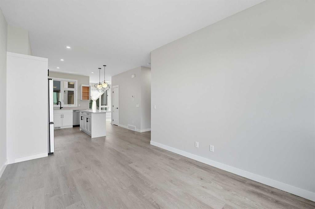 85 Sage Hill - Thumbnail 8