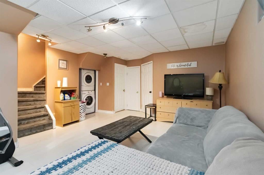 628 Athabasca - Thumbnail 7