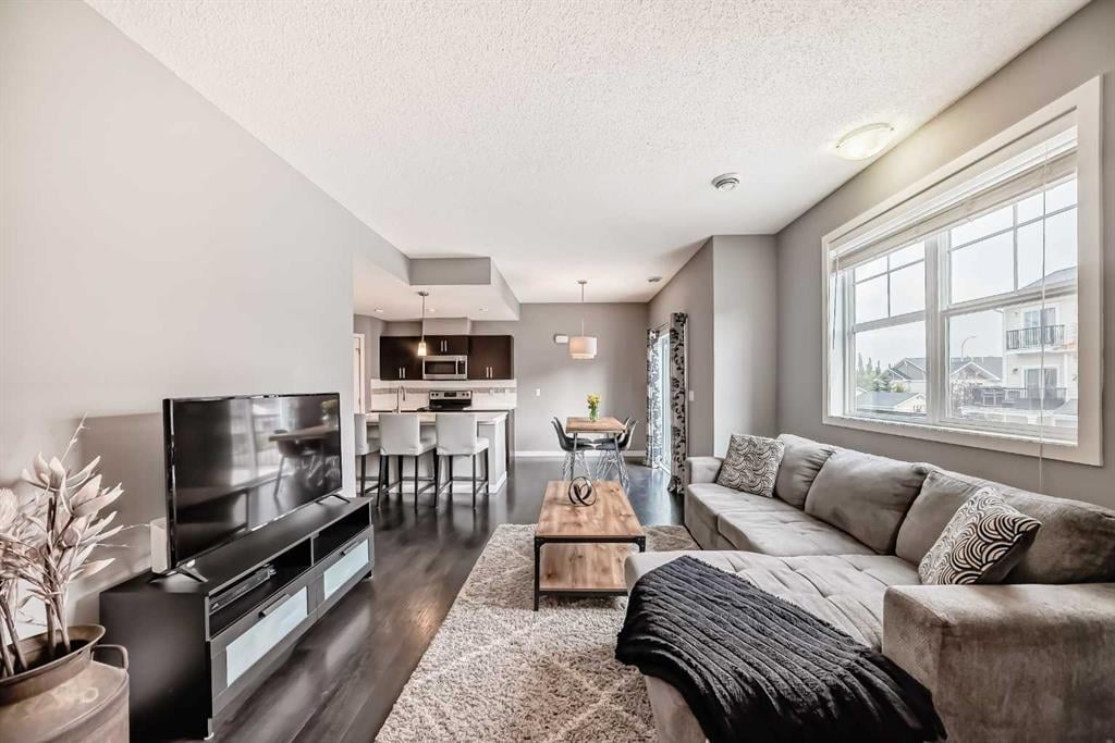 881 Sage Valley - Thumbnail 6