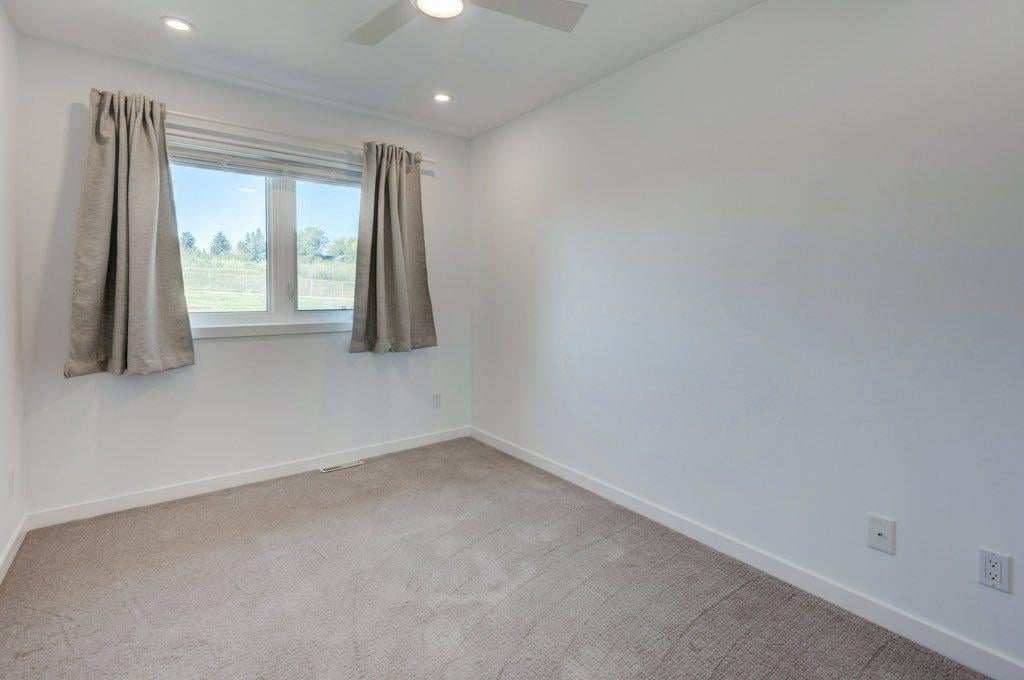 112 Selkirk - Thumbnail 4