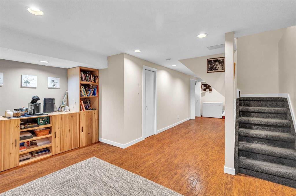 4532 Montgomery - Thumbnail 4