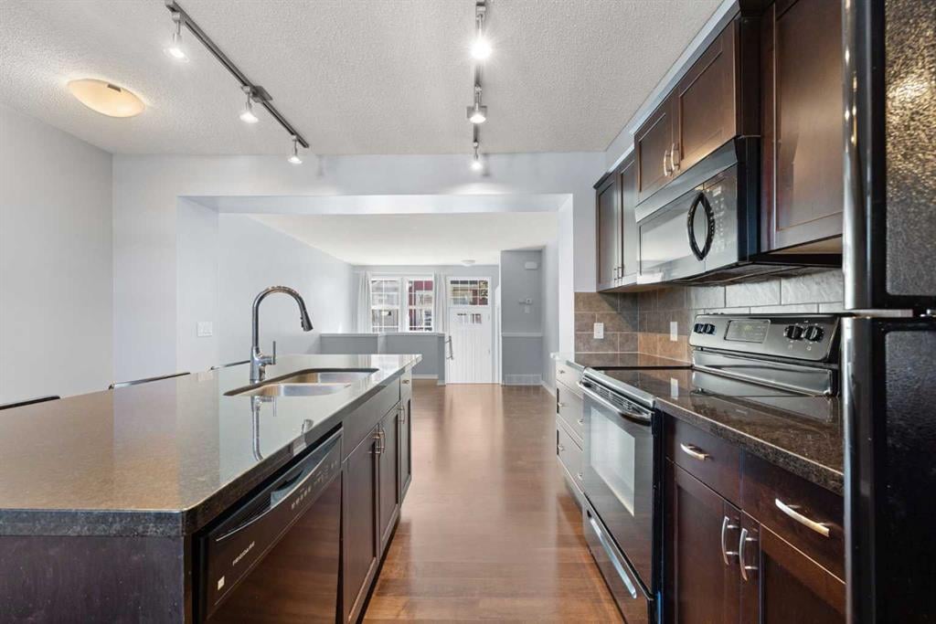 145 Auburn Bay - Thumbnail 7
