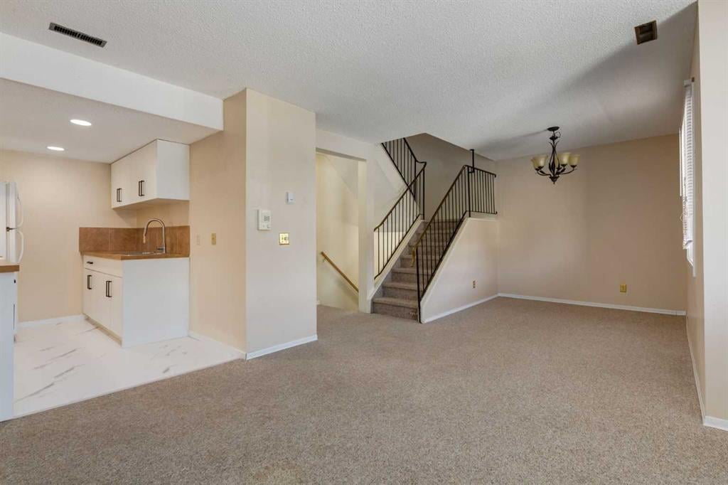 200 Brookpark - Thumbnail 4