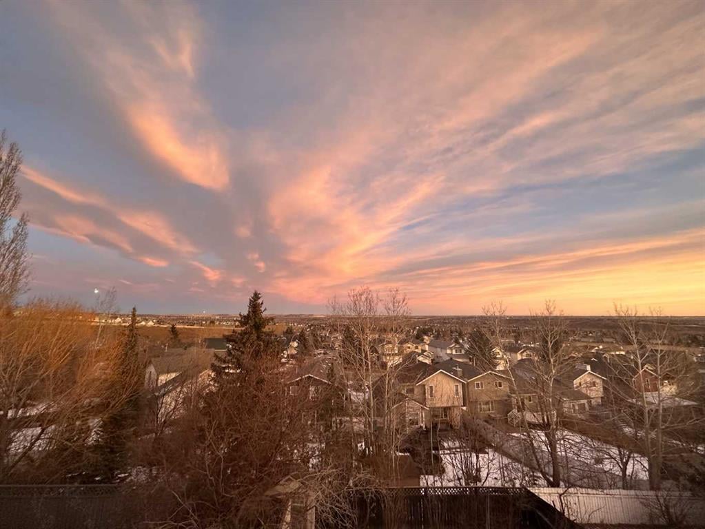 64 Macewan Park - Thumbnail 1