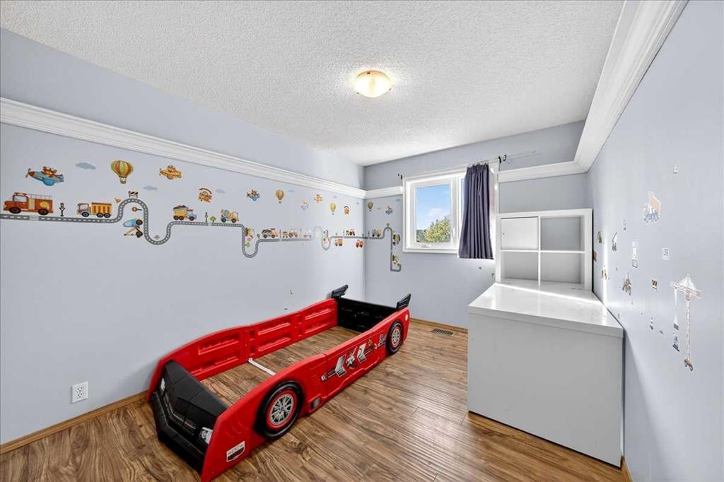 64 Macewan Park - Thumbnail 6