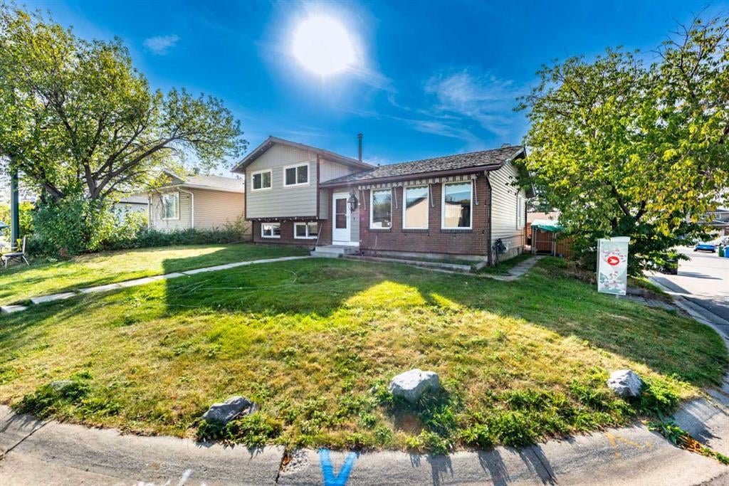 207 Whitaker - Thumbnail 1