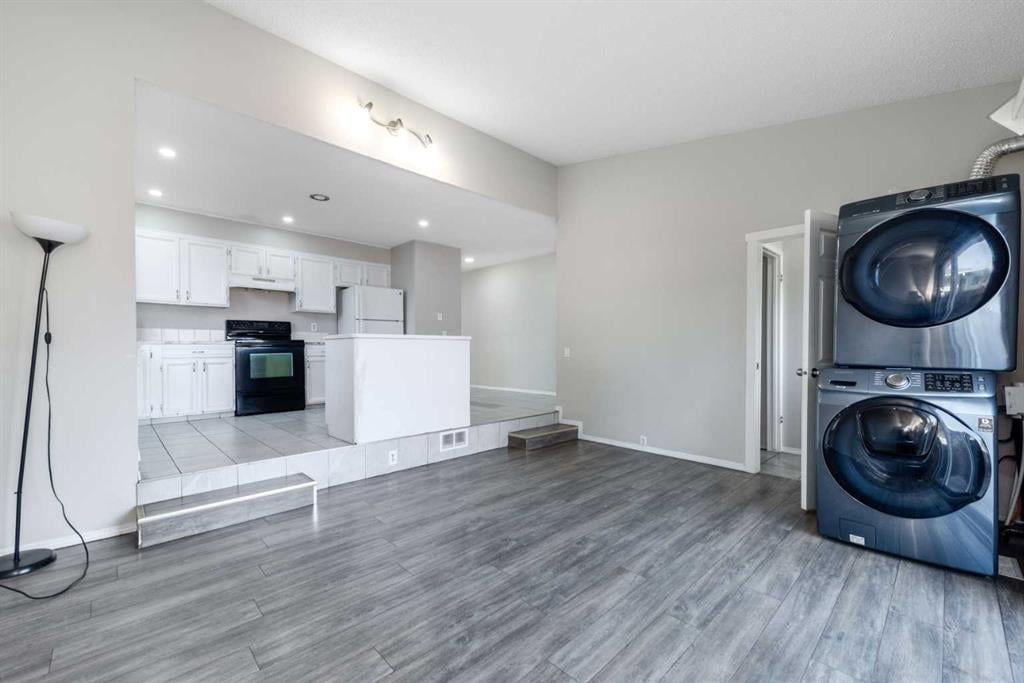 4932 Whitehorn - Thumbnail 5