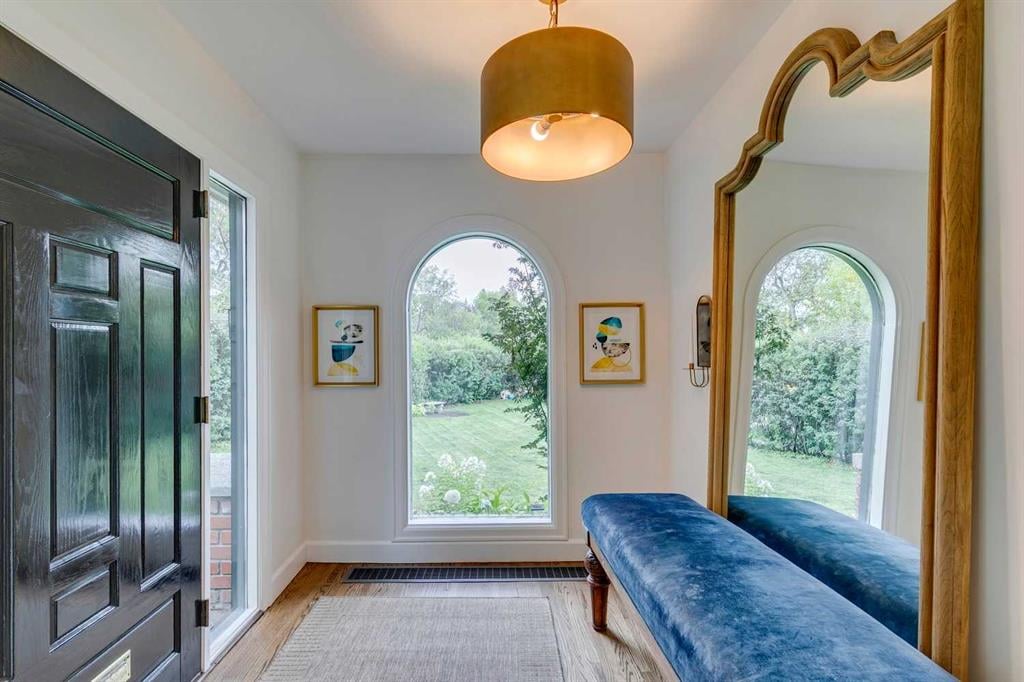 2409 Carleton - Thumbnail 7