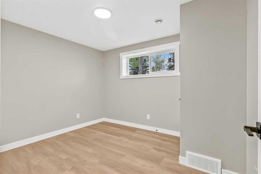 10512 Oakfield - Thumbnail 5