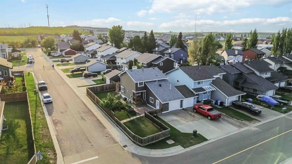 219 Athabasca - Thumbnail 1