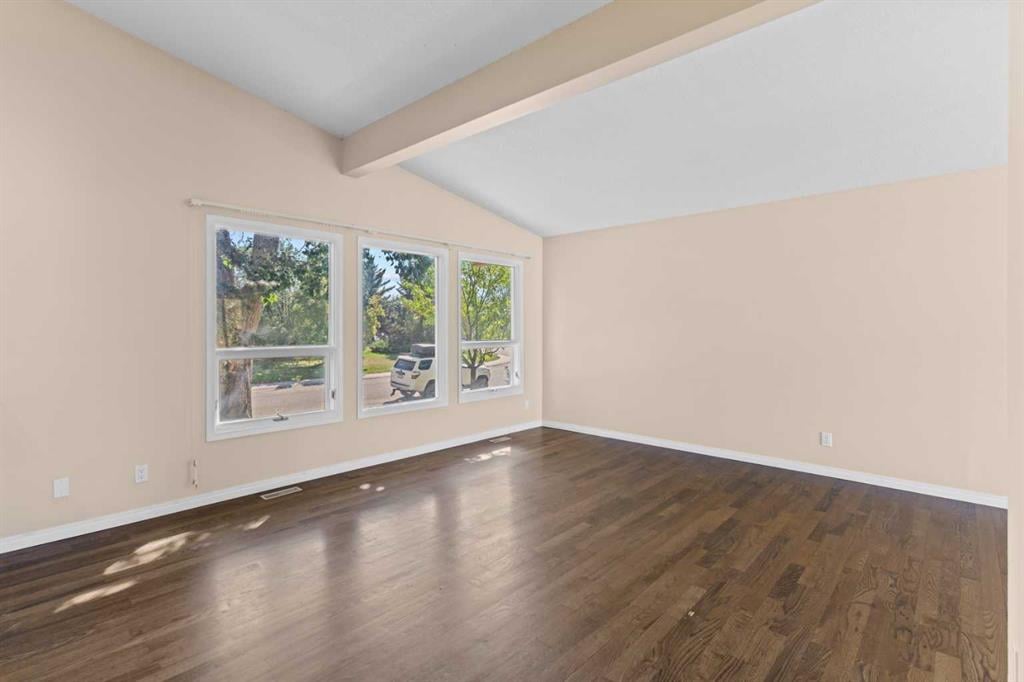 212 Queen Anne - Thumbnail 7