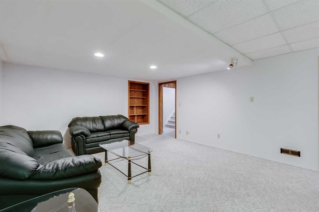 251 Pineland - Thumbnail 5