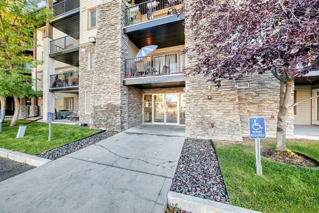 8 Bridlecrest - Thumbnail 7