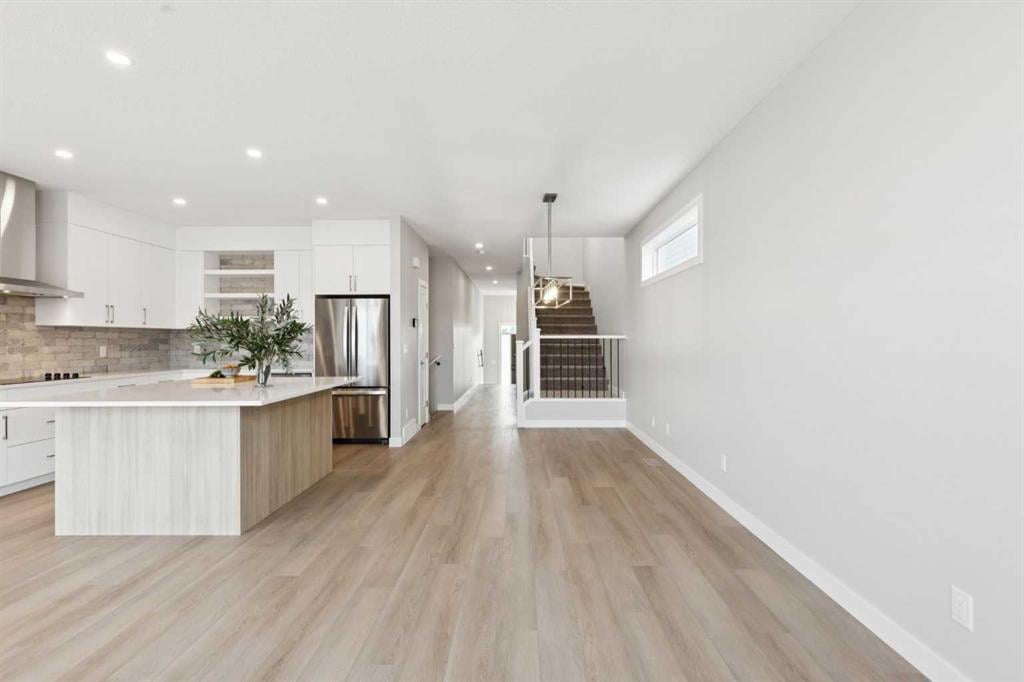 215 Greenwich - Thumbnail 6