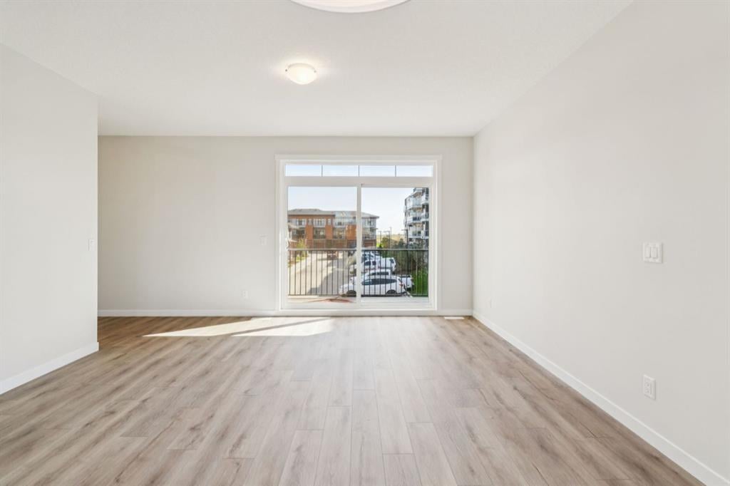 400 Belmont - Thumbnail 8