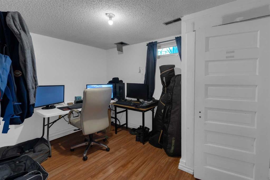 31 Rundlelawn - Thumbnail 4