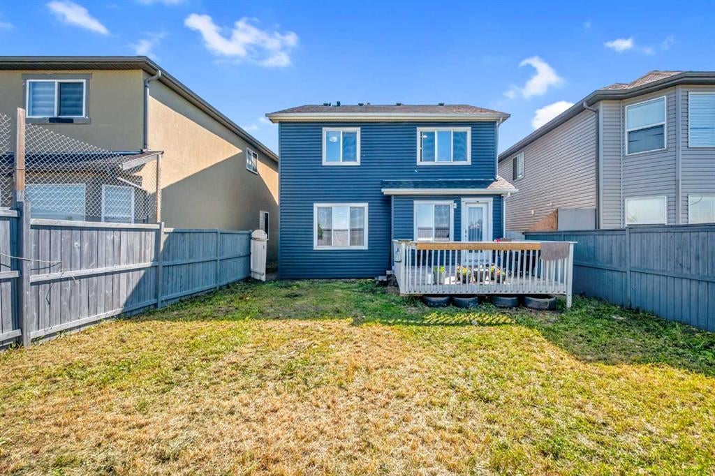 233 Saddlecrest - Thumbnail 3