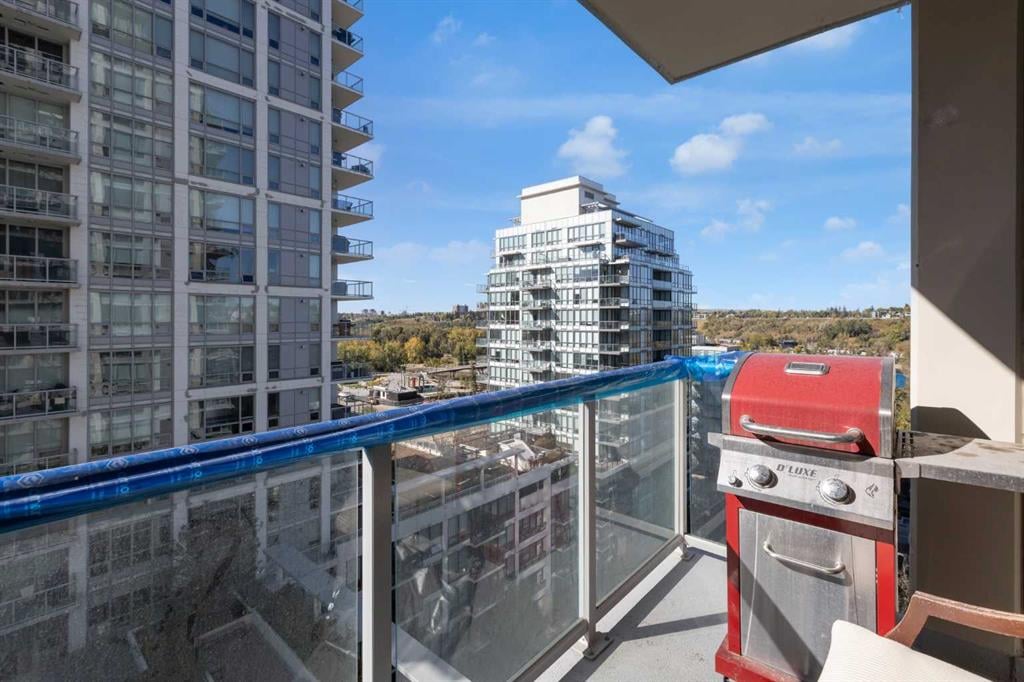 222 Riverfront - Thumbnail 7