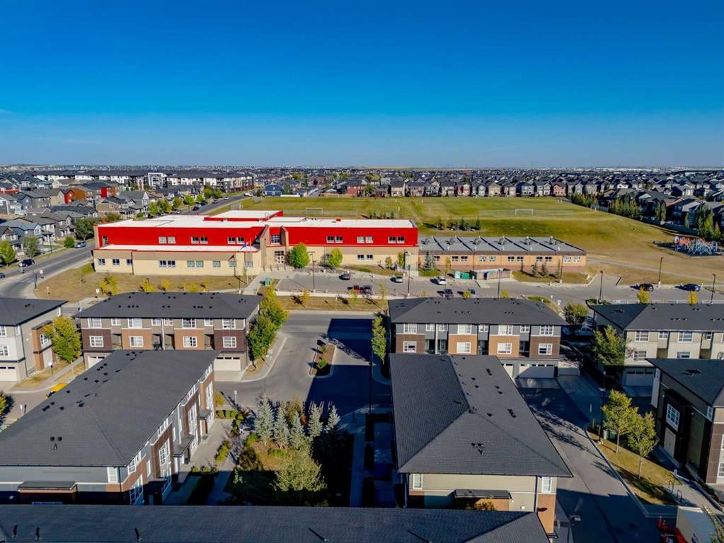 905 Evansridge - Thumbnail 4