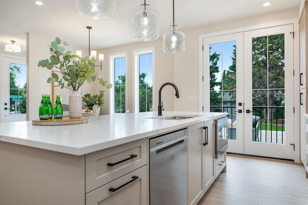 102 West Glen - Thumbnail 5