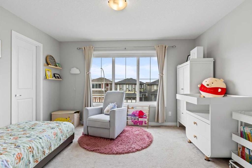 217 Magnolia - Thumbnail 4