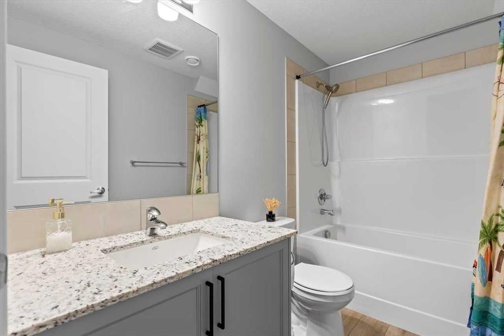 217 Magnolia - Thumbnail 5