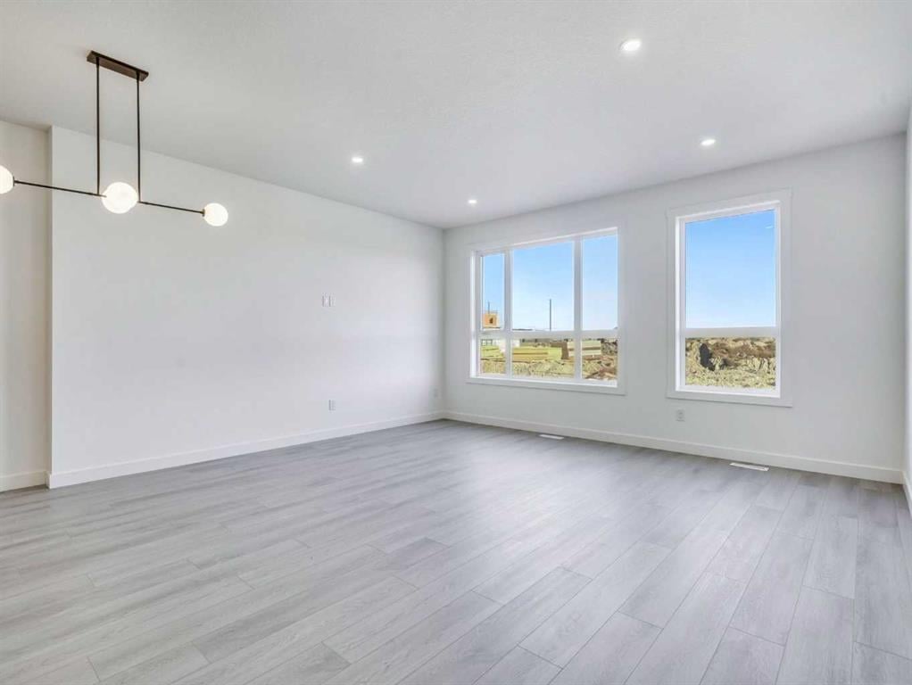 231 Sage Hill - Thumbnail 8
