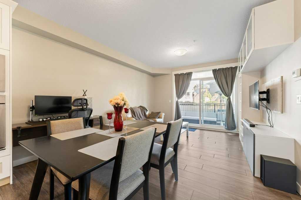 110 Auburn Meadows - Thumbnail 2