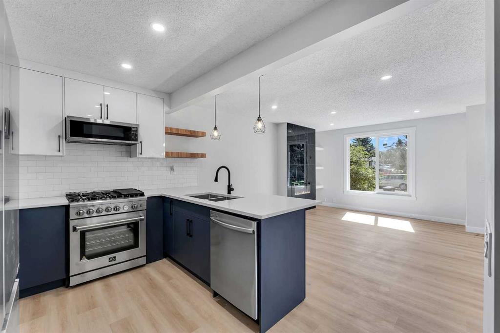 1024 Ranchview - Thumbnail 2